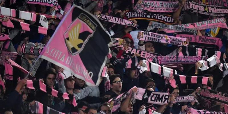 Palermo FC có một lượng người hâm mộ đông đảo và nhiệt tình